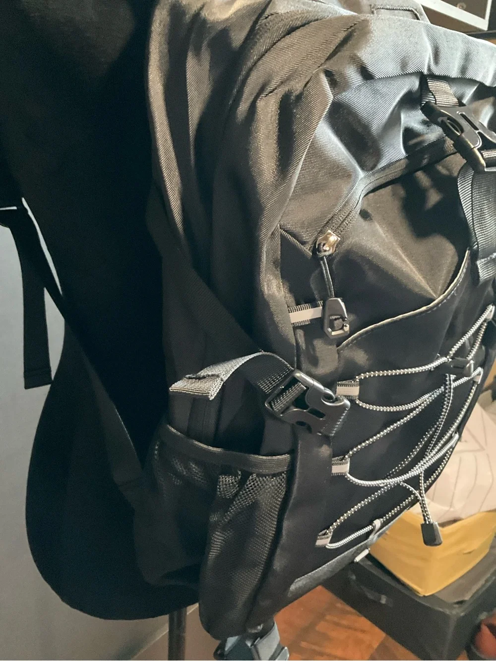 Tilymol black 25L travel/hike backpack